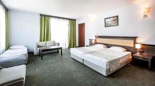 Отель Lion Sunny Beach Hotel Солнечный Берег Двухместный номер с 1 кроватью или 2 отдельными кроватями и балконом-16